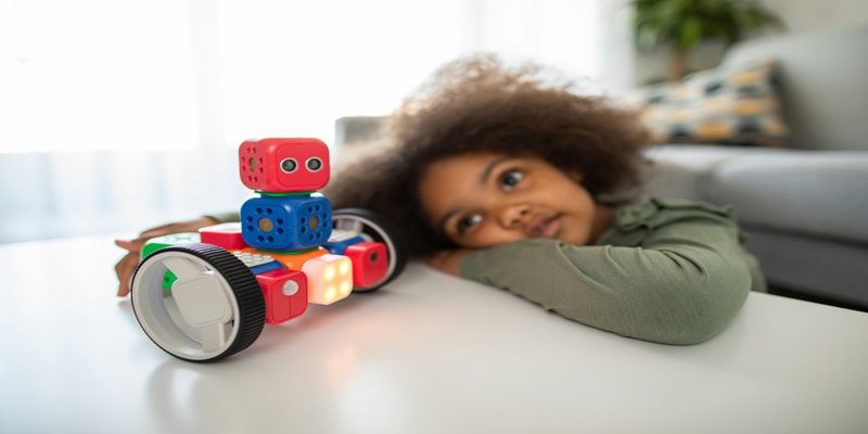 future-ready:-10-must-have-tech-gadgets-for-kids-in-2024