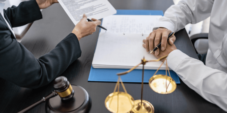 the-importance-of-hiring-a-lawyer-for-business-contracts